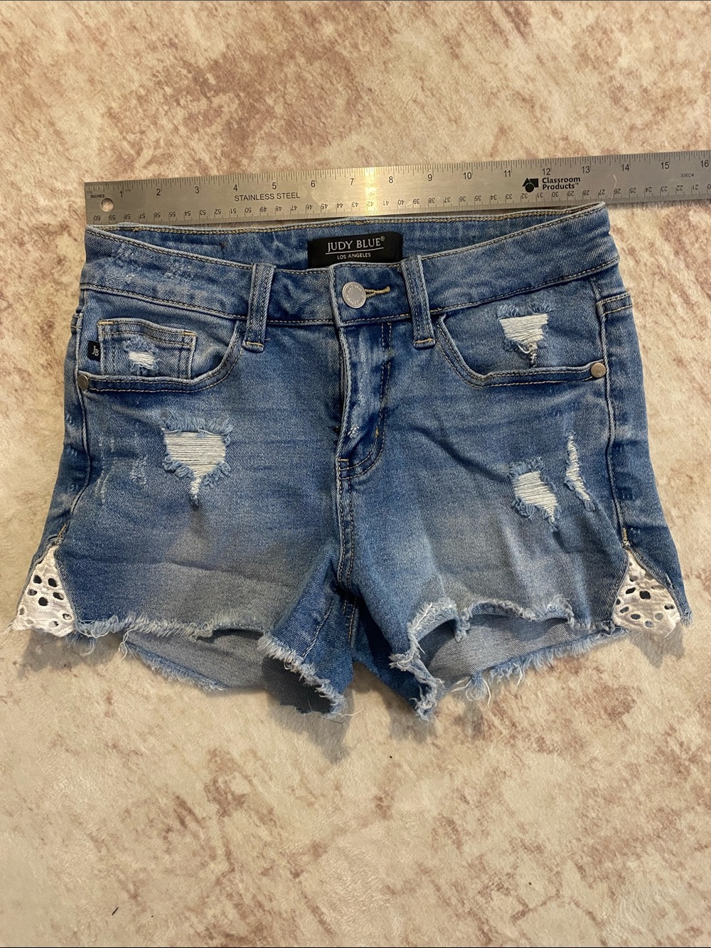 Judy Blue Distressed Denim Shorts with Lace Trim small
